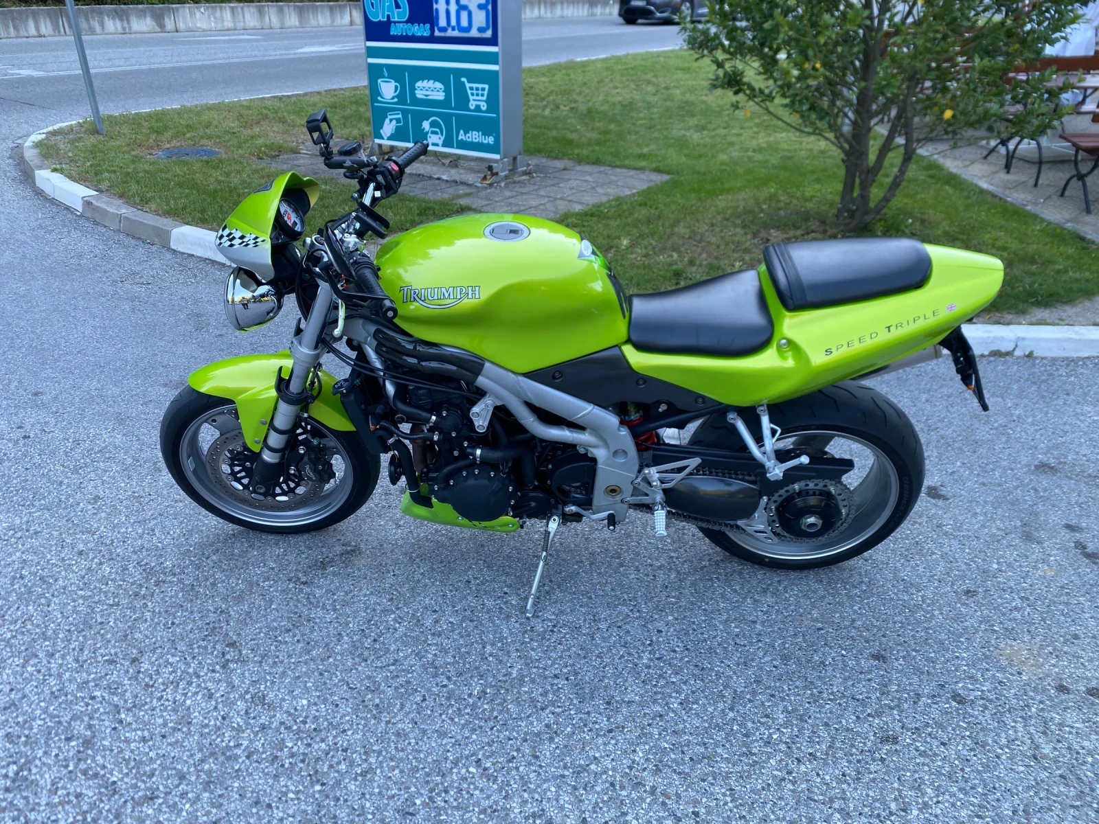 Triumph Speed Triple 955i, снимка 5 - Мотоциклети и мототехника - 54442139
