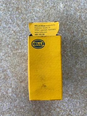 Датчик разпределителен вал Vw Golf 1.6 FSI Hella 6PU 009 121-451 , снимка 3