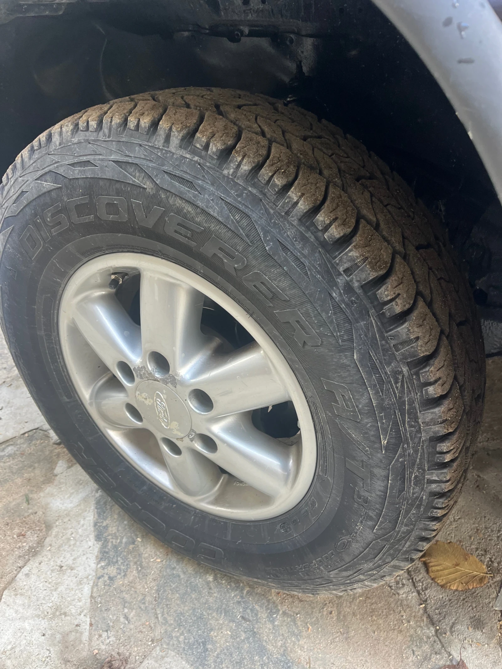    215/80R15  Ford Maverick | Mobile.bg   2