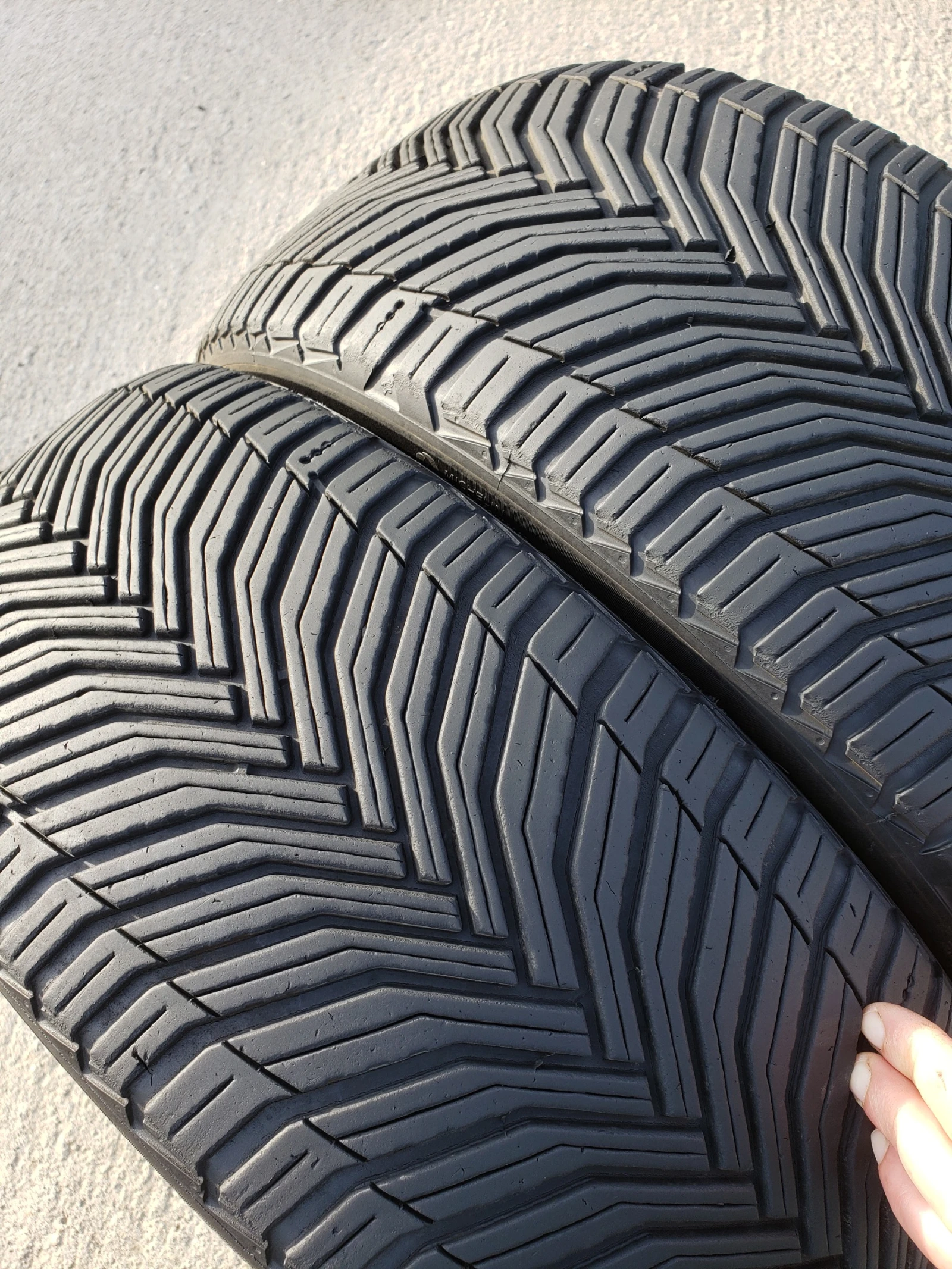 ���� 225/40R19 | Mobile.bg � ����������� 4