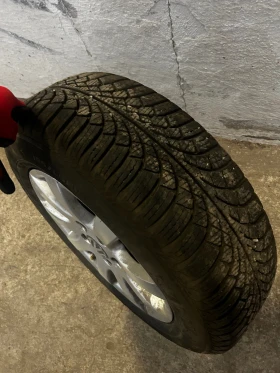 Гуми с джанти Kelly 195/65R15, снимка 3 - Гуми и джанти - 48821159