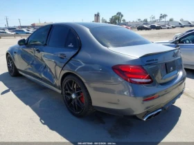 Mercedes-Benz E 63 AMG S* 4MATIC* ПОДГРЕВ* ОБДУХВАНЕ* ПАНО* BURMESTER* , снимка 3