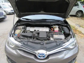 Toyota Auris 1.8 HYBRID/AUT/NAVI/EURO6, снимка 15