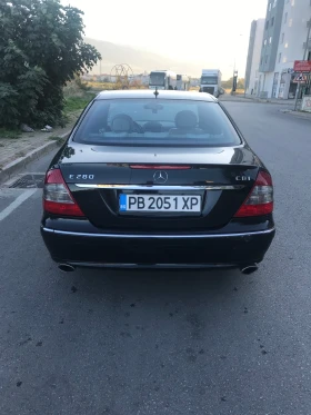 Mercedes-Benz E 280, снимка 10