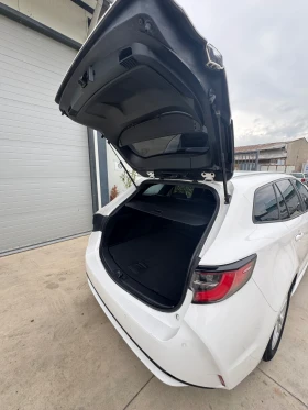 Toyota Corolla 1.8 Hybrid - 31913 лв. - 39518173 9