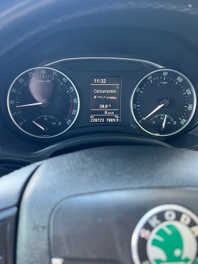 Обява за продажба на Skoda Octavia 2.0 TDI CR Laurin&Klement  ~6 400 лв. - изображение 4