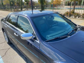 Обява за продажба на Chrysler 300c 3.6 V6 Limited ~11 000 EUR - изображение 6 | Auto.bg Обява за продажба на Chrysler 300c 3.6 V6 Limited ~11 000 EUR - изображение 6