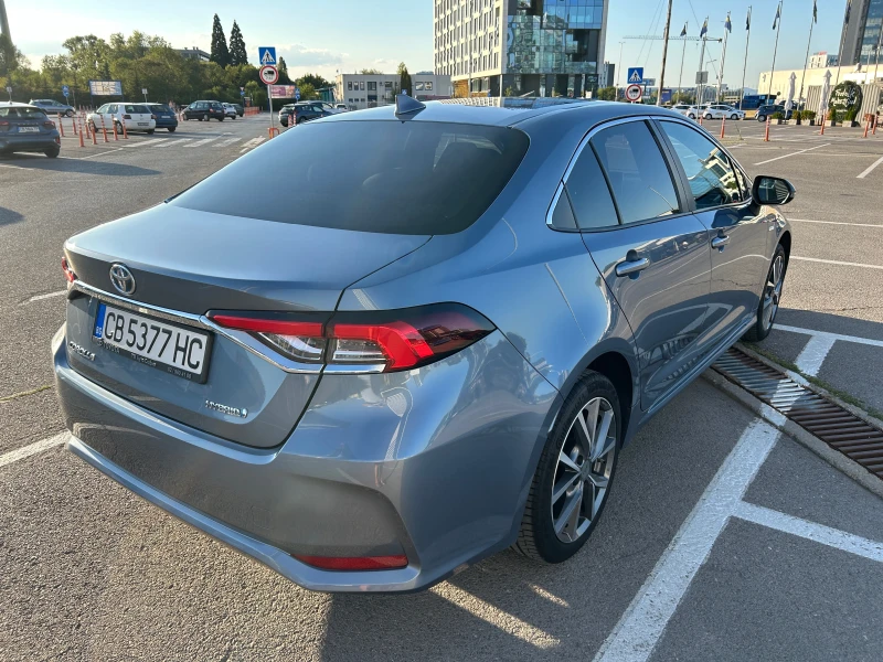 Toyota Corolla 1.8 Hybrid, снимка 4 - Автомобили и джипове - 46939896