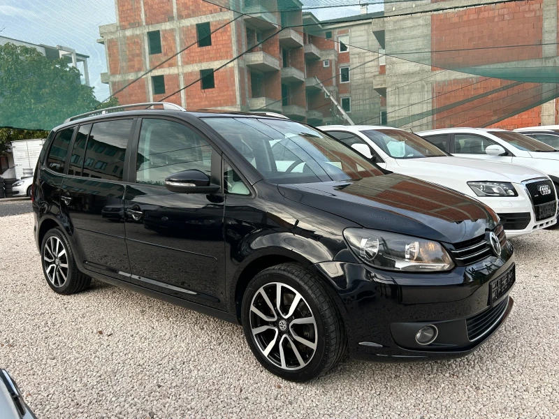 VW Touran 2.0 TDI, снимка 3 - Автомобили и джипове - 47474824