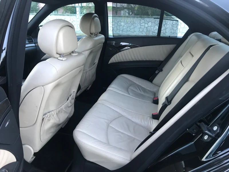 Mercedes-Benz E 280, снимка 11 - Автомобили и джипове - 48520142