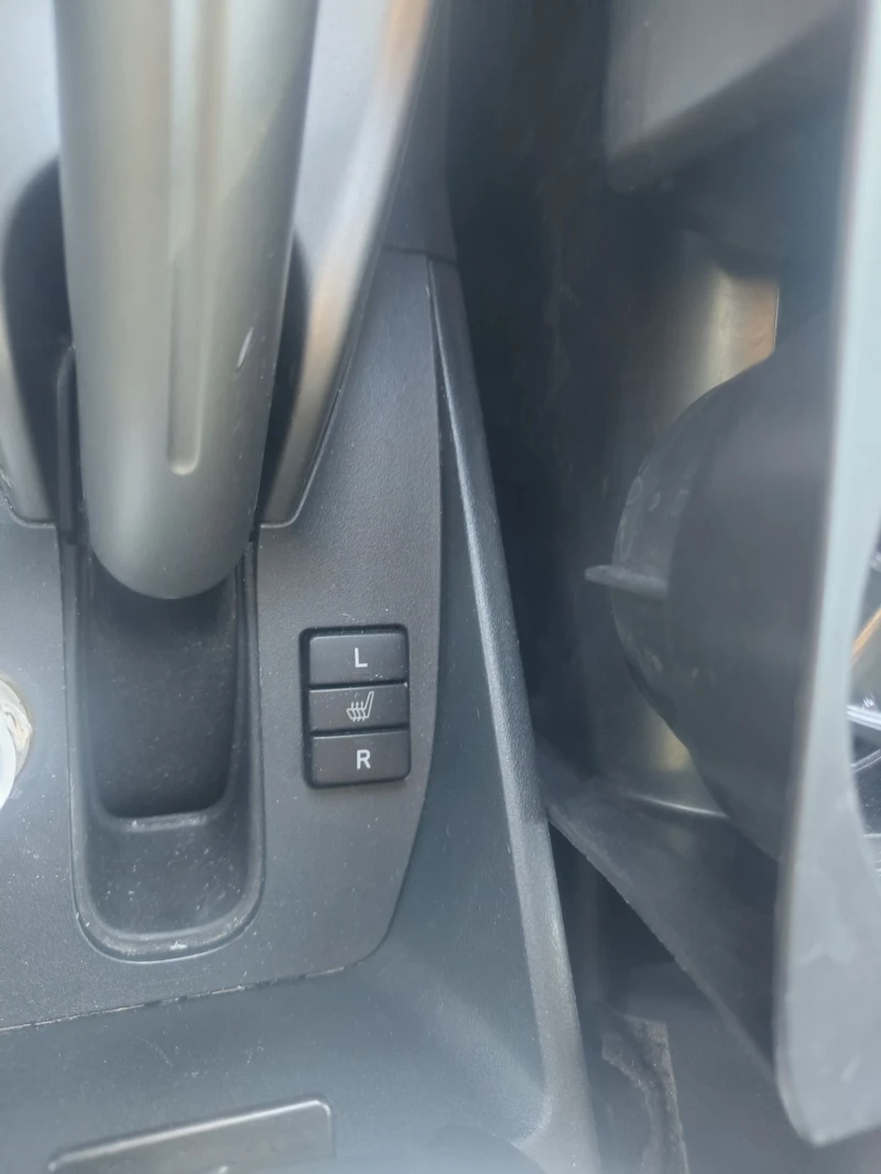 Toyota Auris GT Toyota Sport, снимка 13 - Автомобили и джипове - 50827262