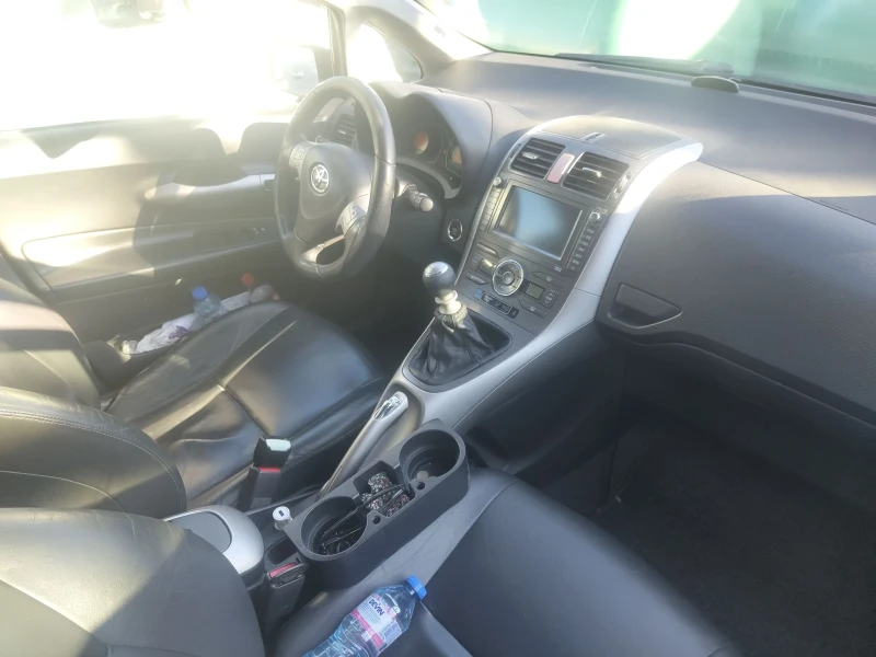 Toyota Auris GT Toyota Sport, снимка 16 - Автомобили и джипове - 50827262