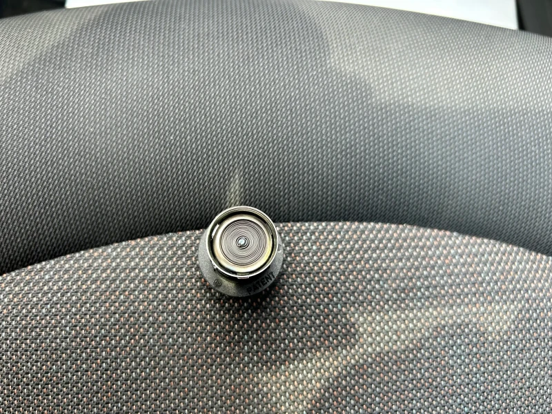 Mini Cooper ONE 1.2TURBO, снимка 12 - Автомобили и джипове - 50564965