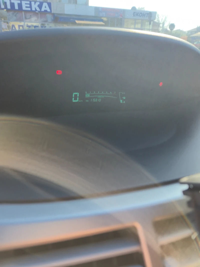 Toyota Yaris, снимка 11 - Автомобили и джипове - 52434322