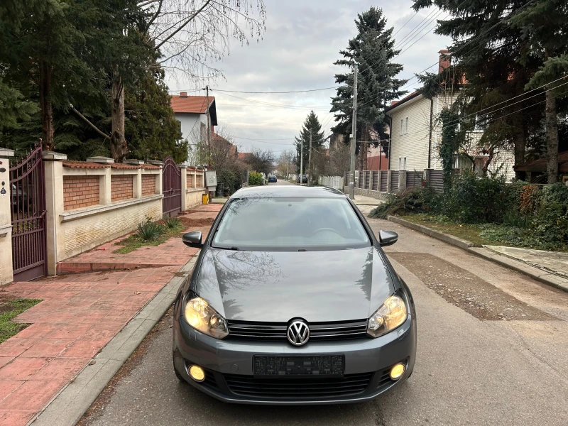 VW Golf 1.6TDI 105K, снимка 2 - Автомобили и джипове - 52641206