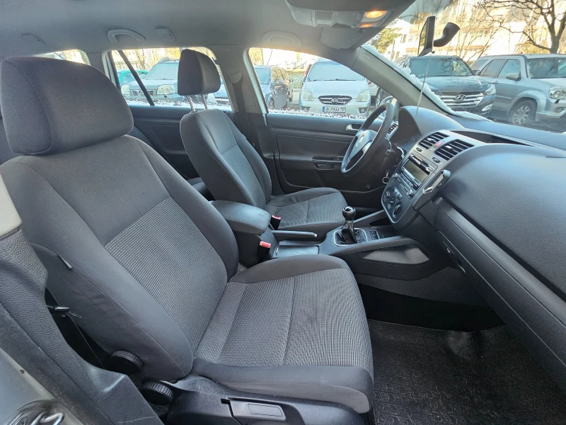 VW Golf, снимка 8 - Автомобили и джипове - 53131050