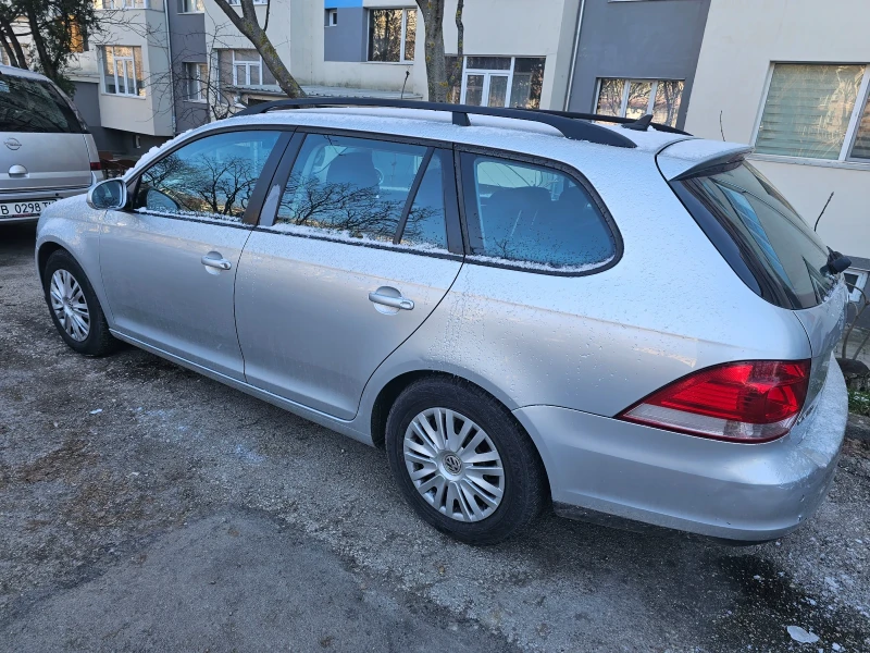 VW Golf, снимка 3 - Автомобили и джипове - 53131050