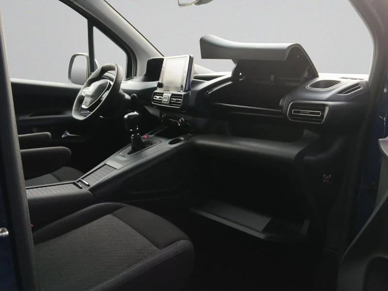 Peugeot Rifter MPV Standard ALLURE 1.5 BlueHDI, снимка 14 - Автомобили и джипове - 53241761