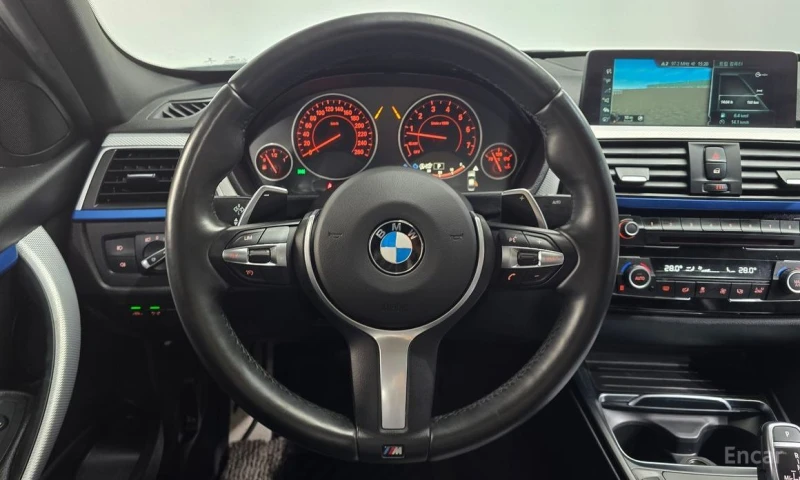 BMW 330, снимка 13 - Автомобили и джипове - 53288011