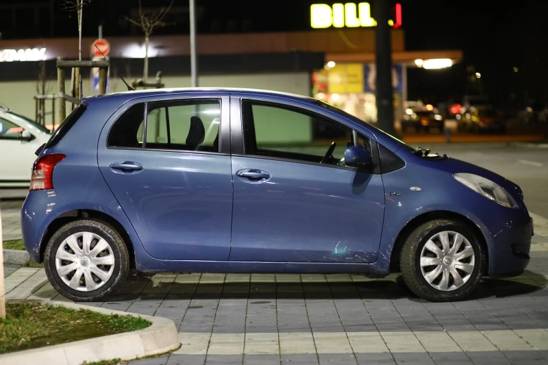 Toyota Yaris 1.4D, снимка 8 - Автомобили и джипове - 53464005