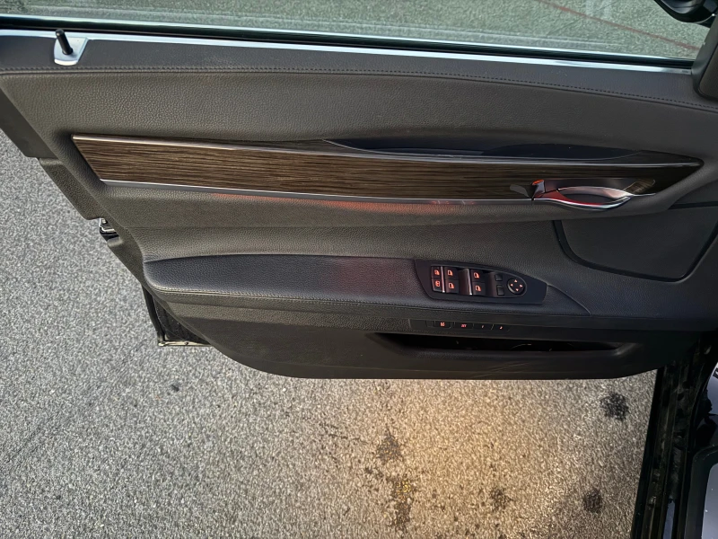BMW 740 face G20, снимка 6 - Автомобили и джипове - 53528552