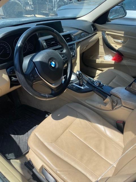 BMW 330 Luxury, снимка 5 - Автомобили и джипове - 36723782