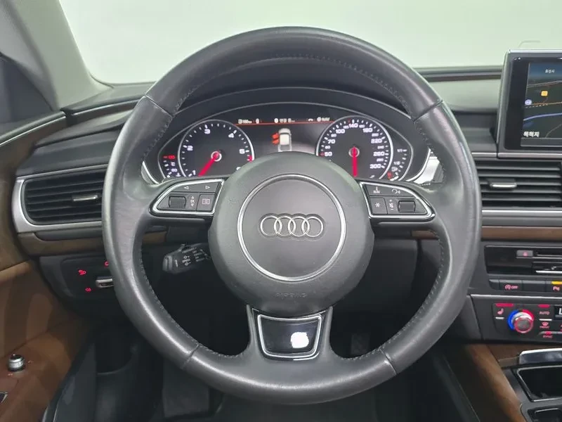 Audi A7 3.0 TDI Quattro - САМО 30% АВАНС, снимка 14 - Автомобили и джипове - 55664820