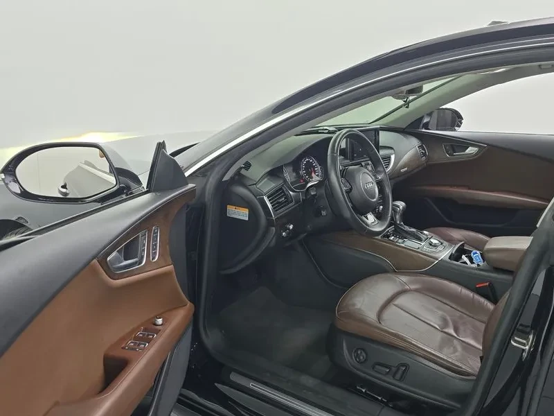 Audi A7 3.0 TDI Quattro - САМО 30% АВАНС, снимка 10 - Автомобили и джипове - 55664820