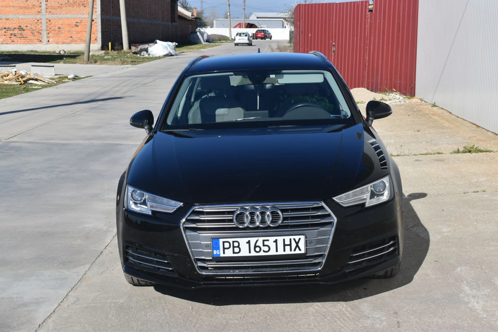 Audi A4 2.0 G-TRON, снимка 1
