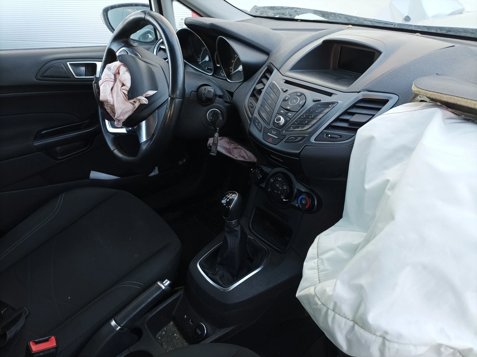 Ford Fiesta 1.2 BENZIN/ НА ЧАСТИ  | Mobile.bg — изображение 12