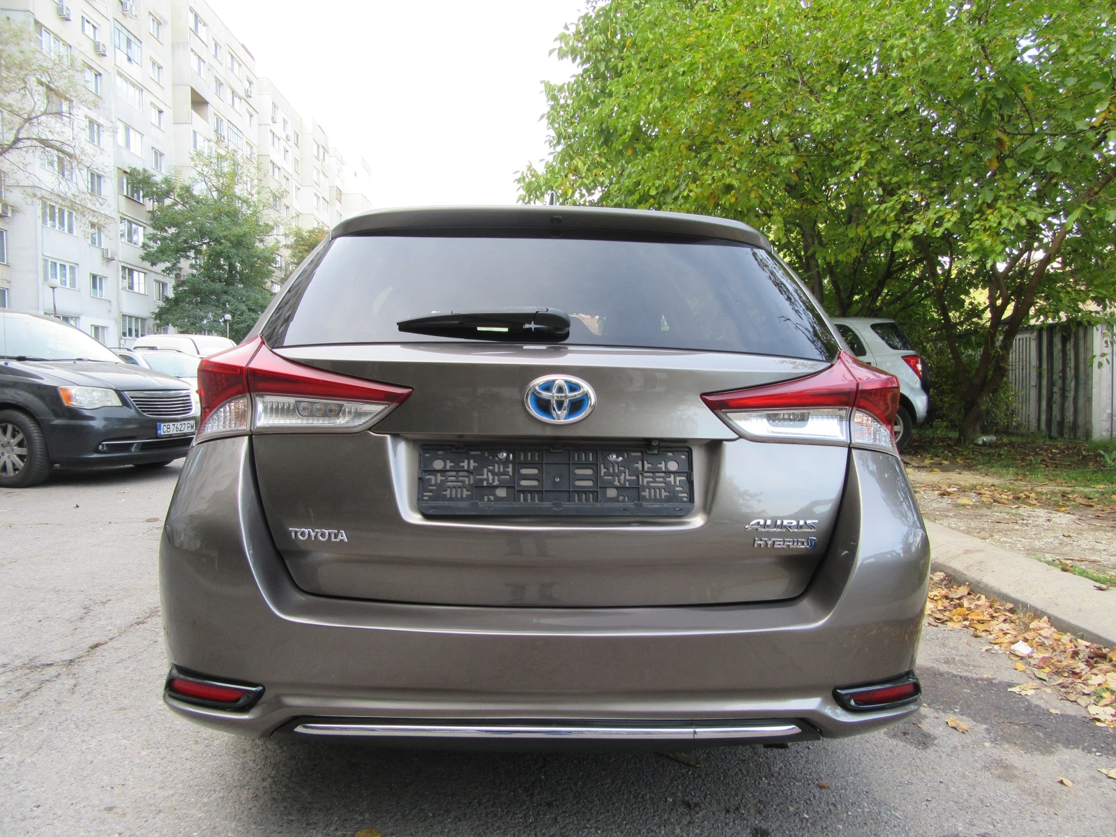 Toyota Auris 1.8 HYBRID/AUT/NAVI/EURO6 - изображение 7