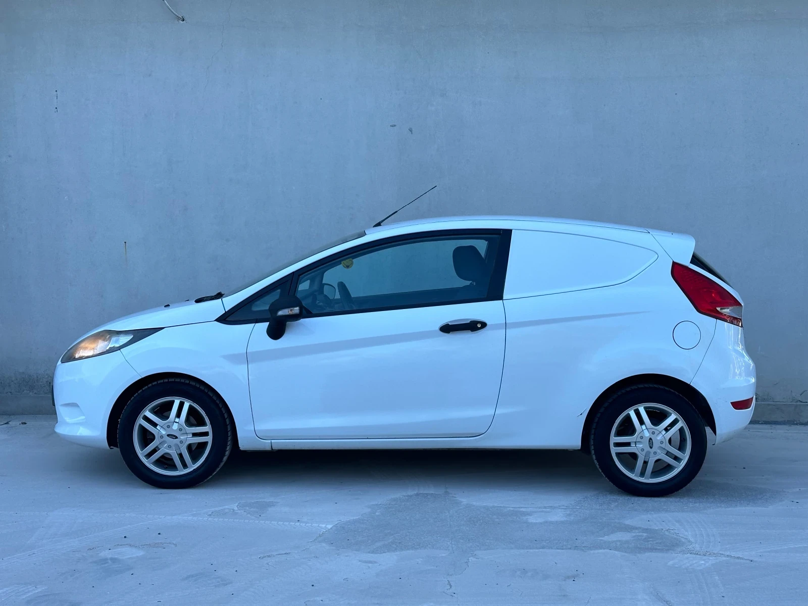 Ford Fiesta 1.4d  - изображение 2