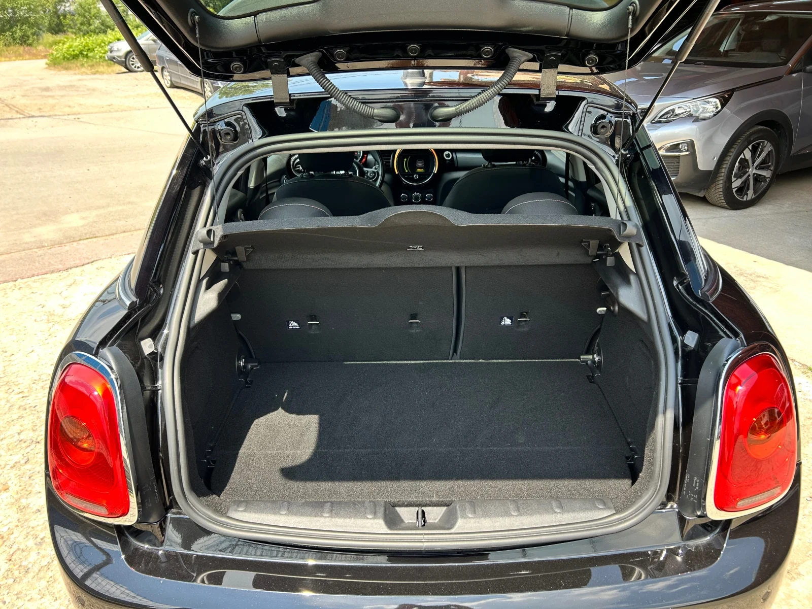 Mini Cooper ONE 1.2TURBO | Mobile.bg — изображение 17