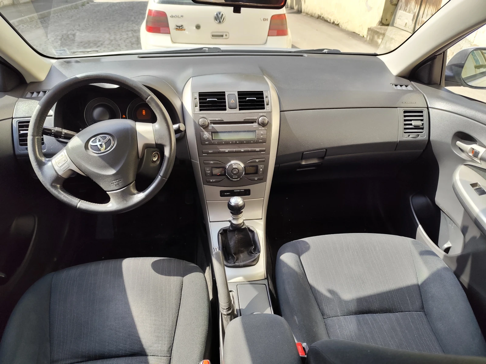 Toyota Corolla  - изображение 9