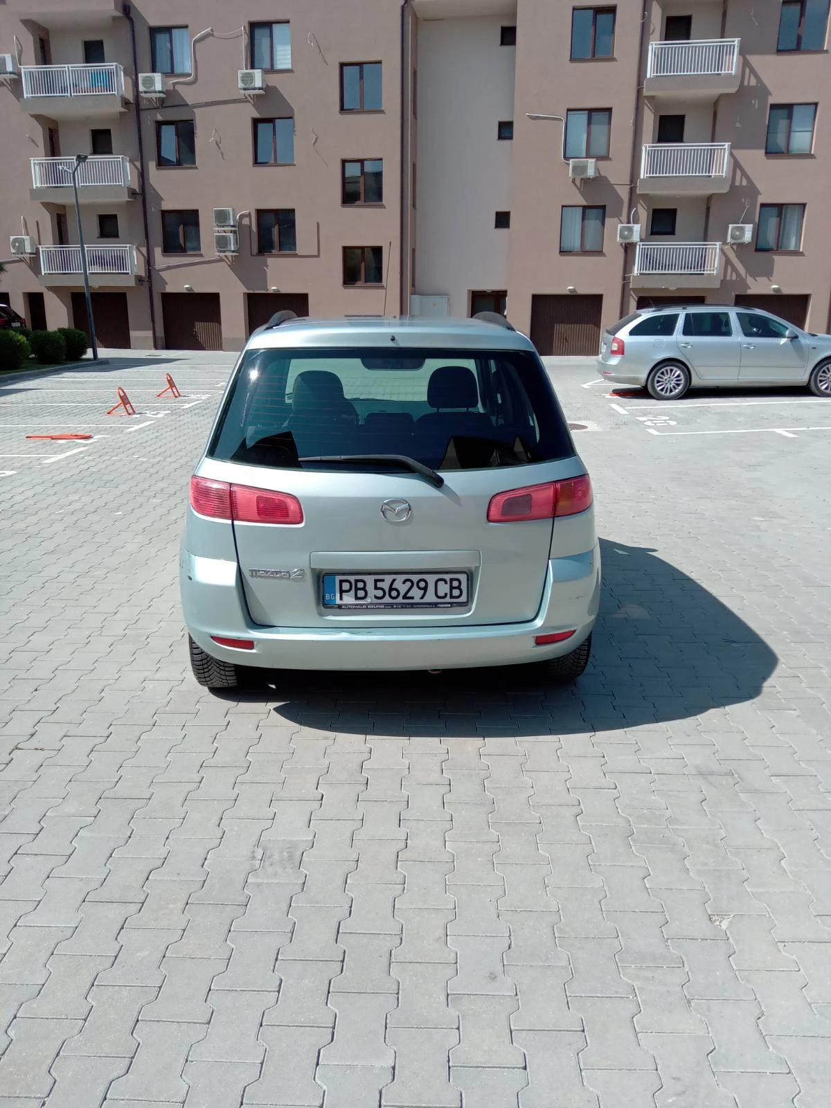 Mazda 2  - изображение 2