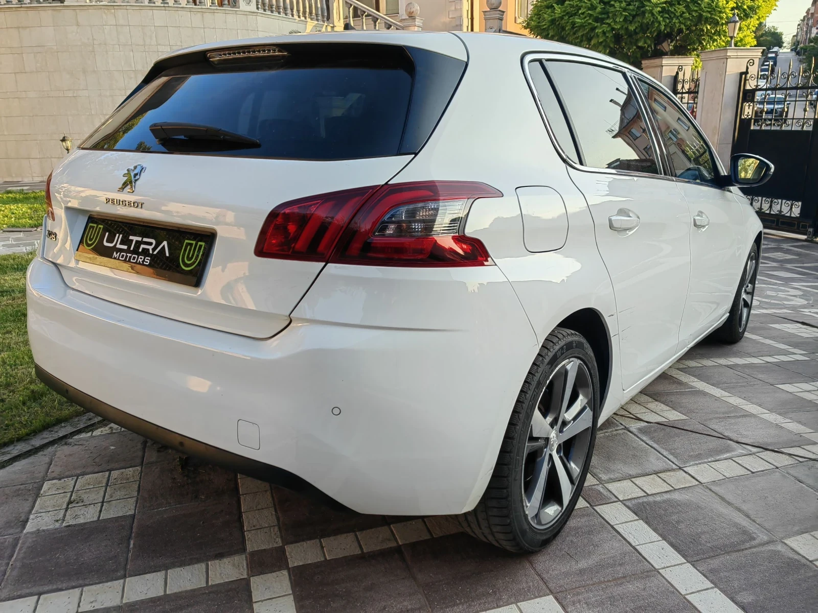 Peugeot 308 1.6Blue-Hdi Facelift /Carplay /LaneAssist - изображение 8