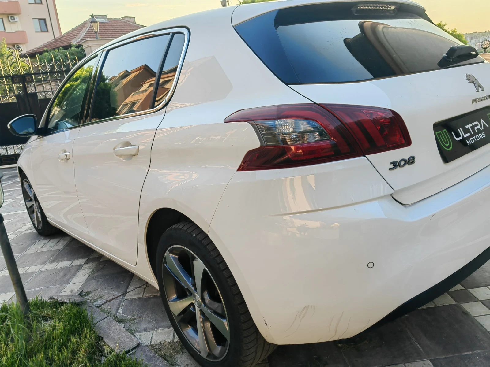 Peugeot 308 1.6Blue-Hdi Facelift /Carplay /LaneAssist - изображение 7
