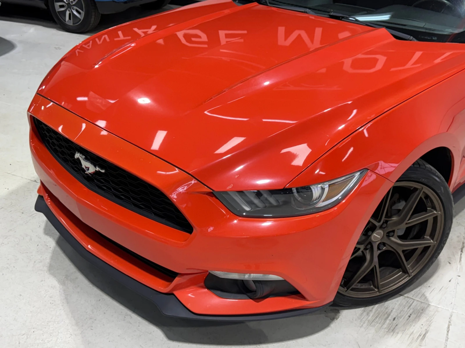 Ford Mustang 2.3 Ecoboost MANUAL - изображение 8