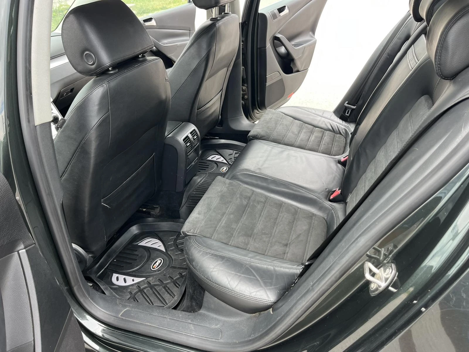 VW Passat 2.0I 150кс 6ск EURO 4 КЛИМАТРОНИК NAVI АВТОПИЛОТ - изображение 9