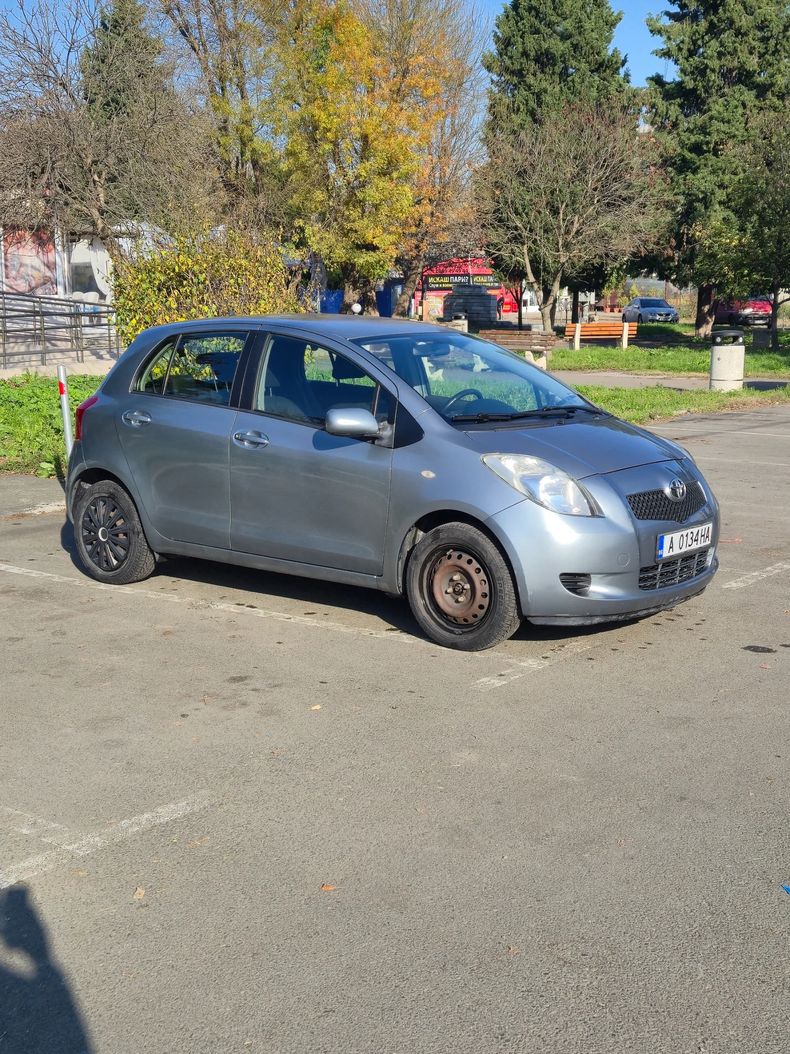 Toyota Yaris  - изображение 3