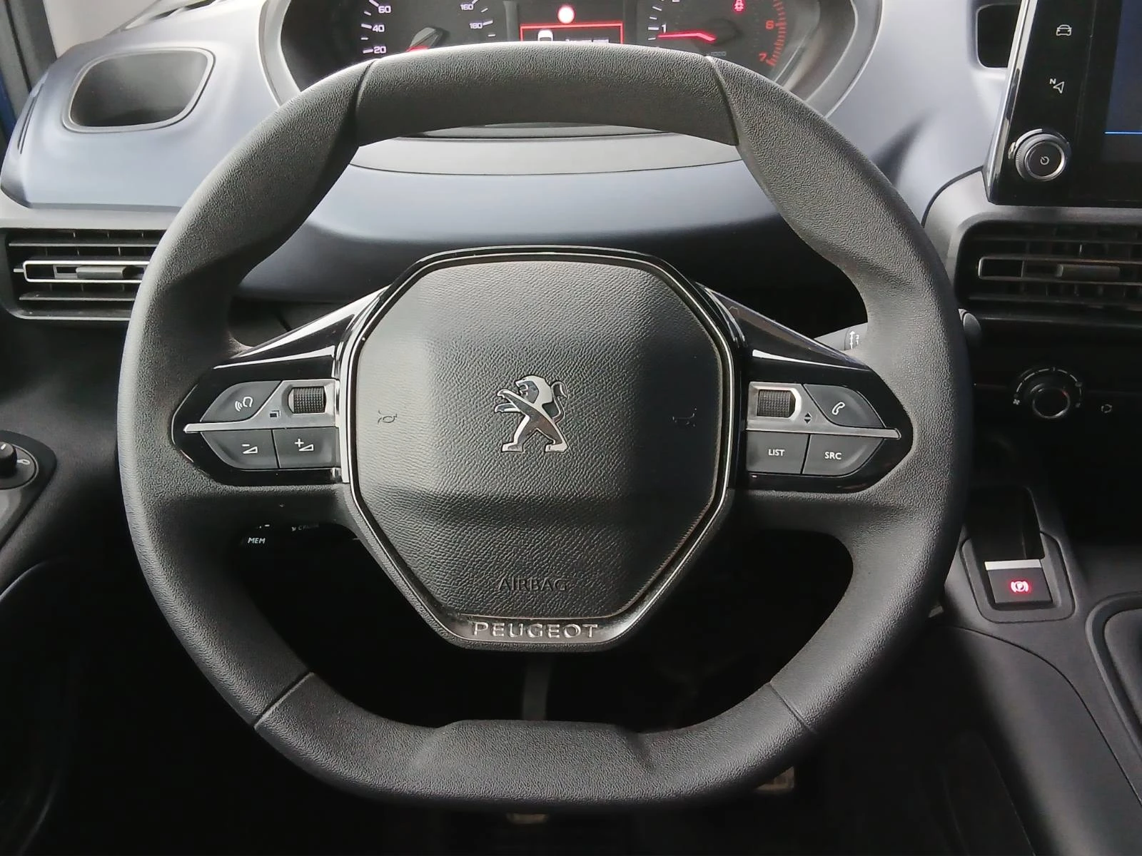 Peugeot Rifter MPV Standard ALLURE 1.5 BlueHDI - изображение 10