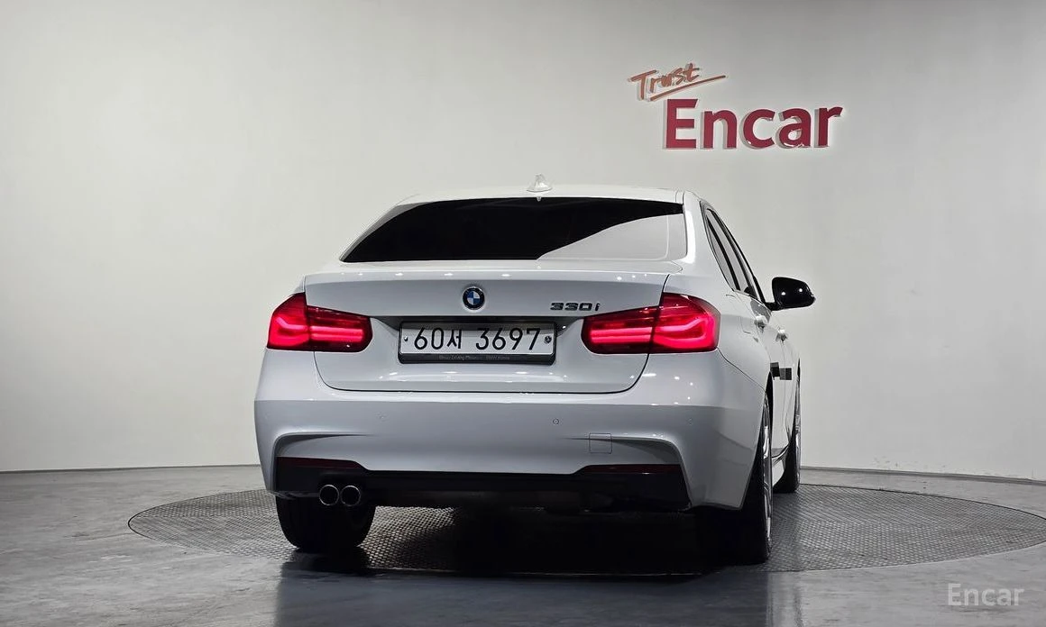 BMW 330  - изображение 4