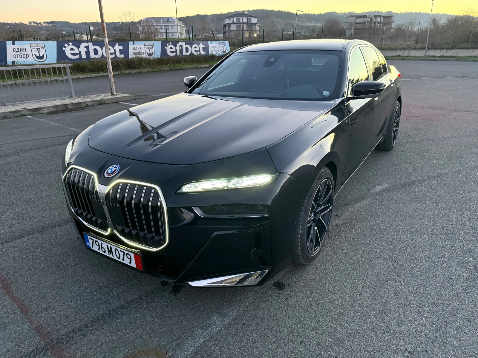 BMW 740 face G20 - изображение 2