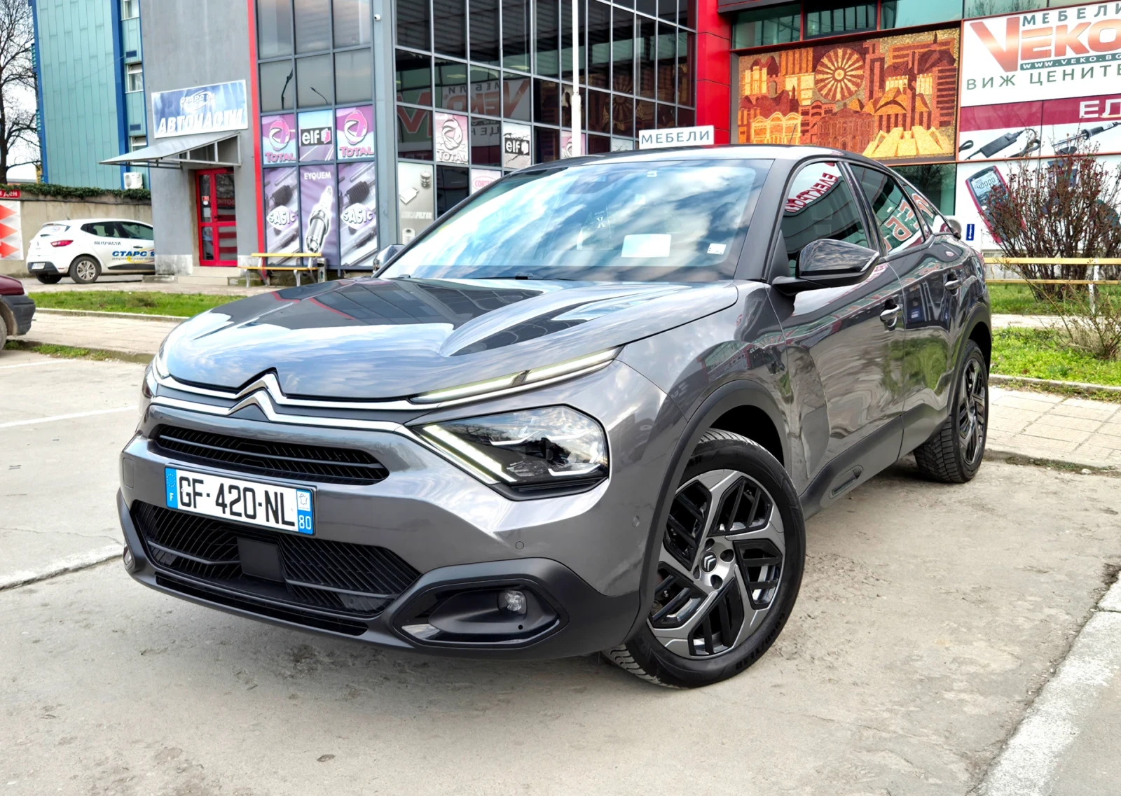 Citroen C4 1.5 HDi Feel Pack / KEYLESS /КАМЕРА/ Head-up