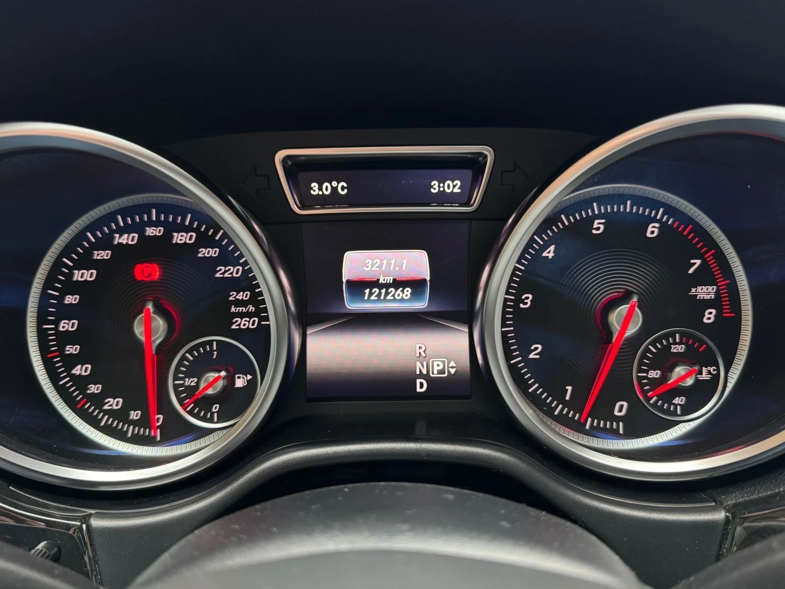 Mercedes-Benz GLS 450 AMG-pkg* 360View* Harman/Kardon* Keyless* Пано* По, снимка 10 - Автомобили и джипове - 53812819