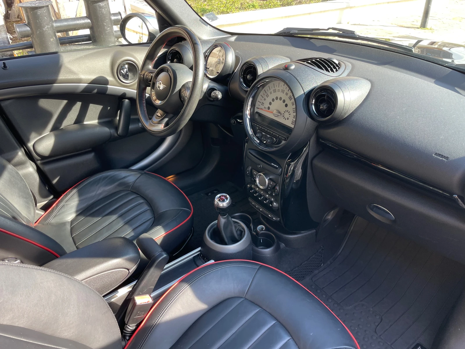 Mini John Cooper Works ALL4, снимка 10 - Автомобили и джипове - 54314071