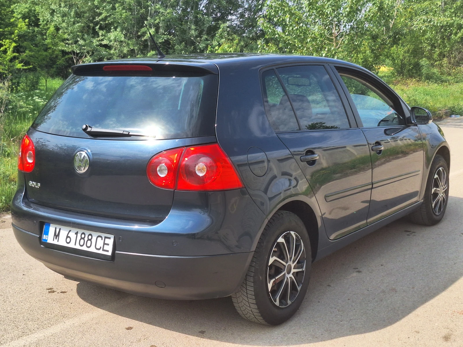 VW Golf 1.4, снимка 7 - Автомобили и джипове - 54362581
