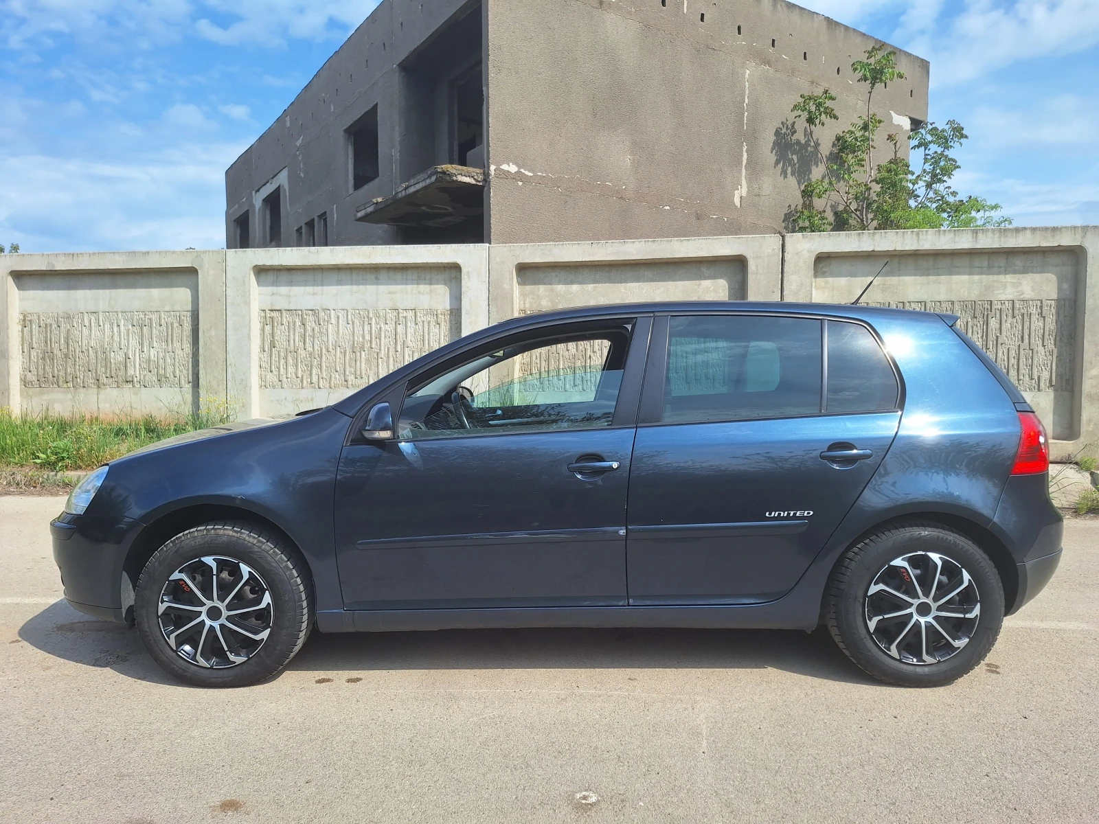 VW Golf 1.4, снимка 4 - Автомобили и джипове - 54362581