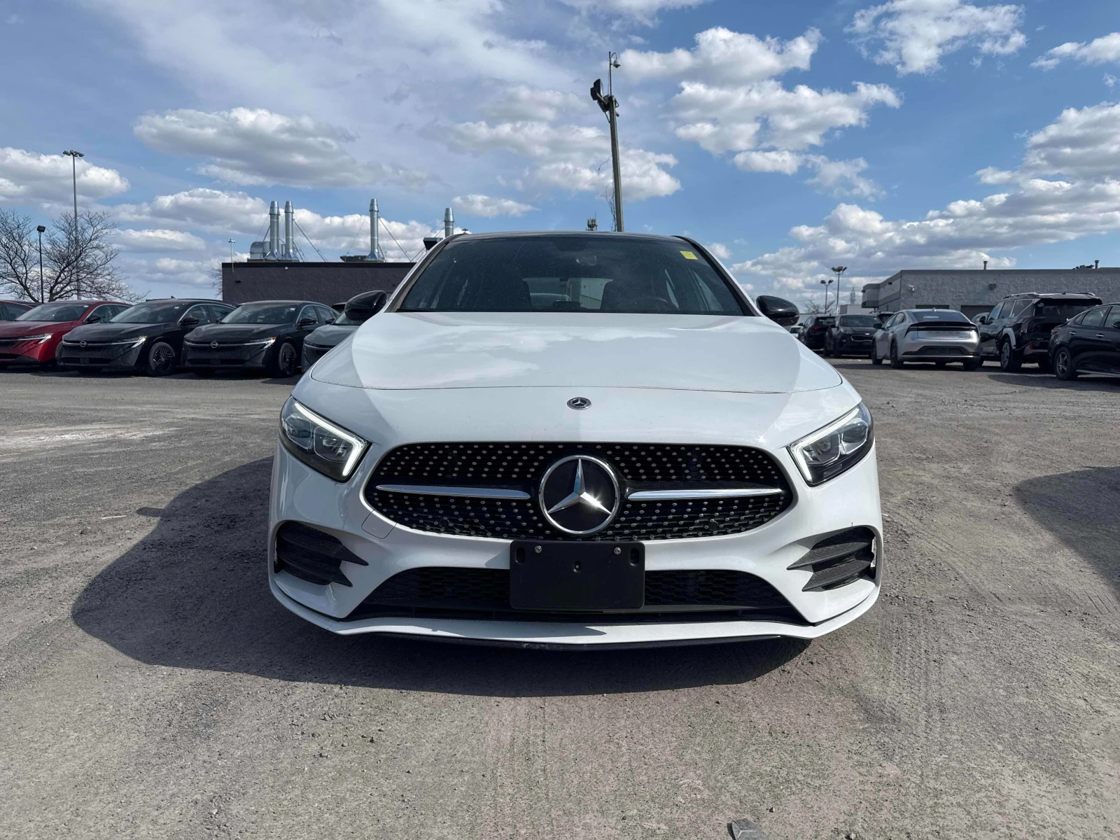 Mercedes-Benz A 250 * * CARFAX * * АВТО КРЕДИТ * * Цена до БГ * * , снимка 2 - Автомобили и джипове - 54556803