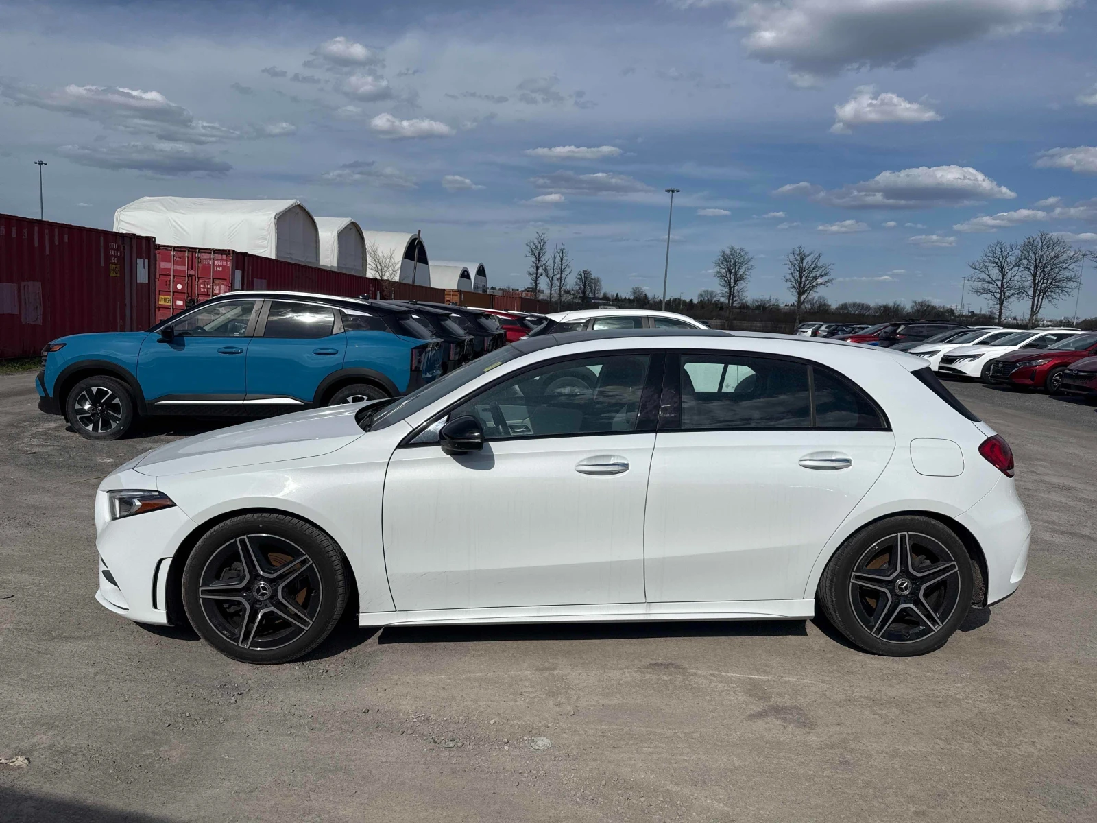 Mercedes-Benz A 250 * * CARFAX * * АВТО КРЕДИТ * * Цена до БГ * * , снимка 3 - Автомобили и джипове - 54556803